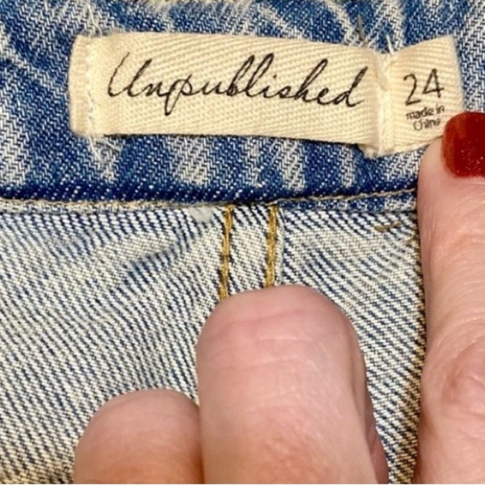 Unpublished women’s Taylor High Rise Barrel Jeans Size 24 - Picture 4 of 8